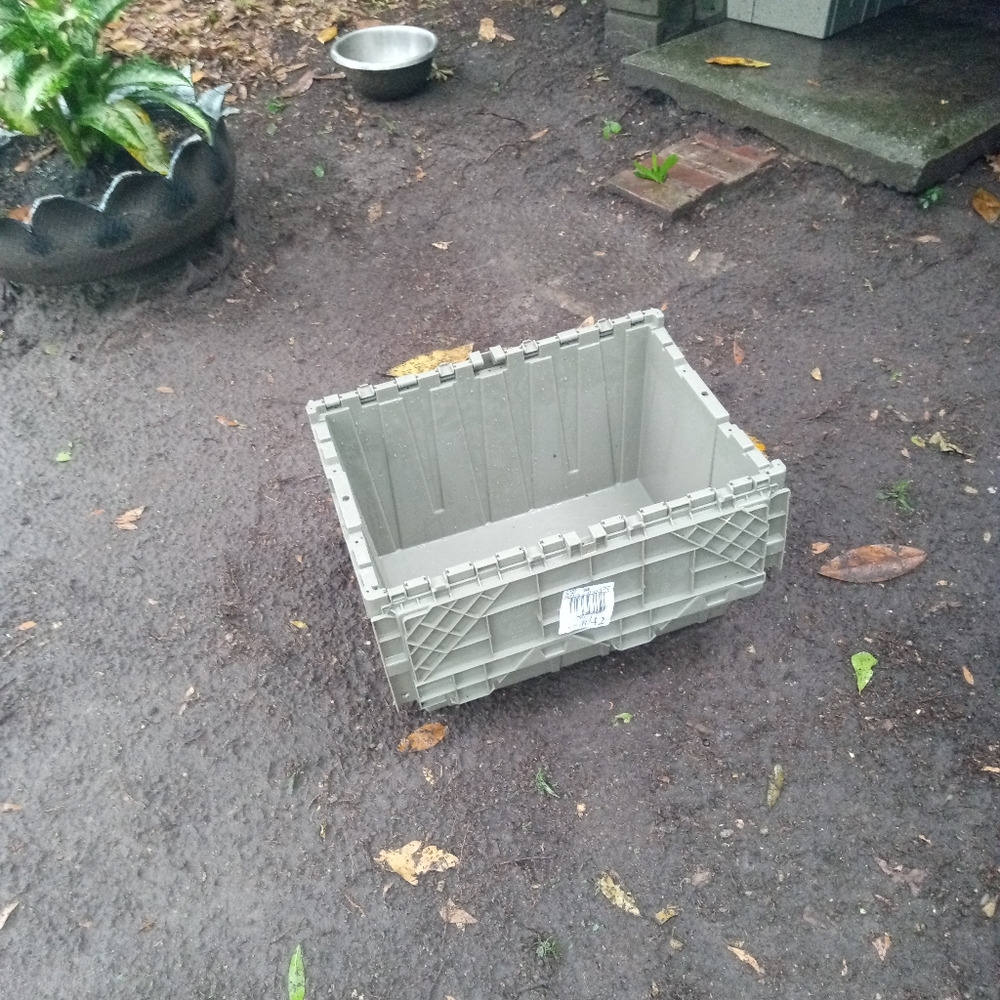 Storage containers - Picture 6 of 6